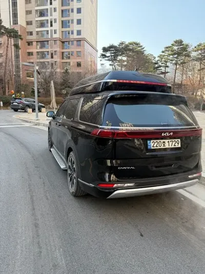Kia Canival 2023, 46000 км, за 16056.68 USD