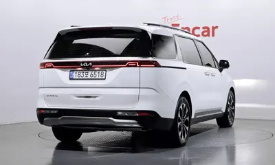 Kia Canival 2023, 59831 км, за 19764.69 USD