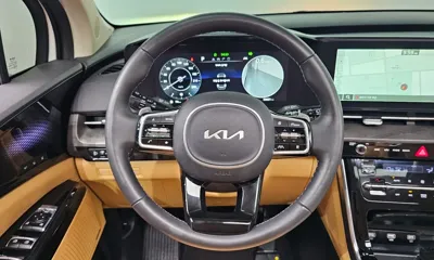 Kia Canival 2023, 59831 км, за 19764.69 USD - фото 13
