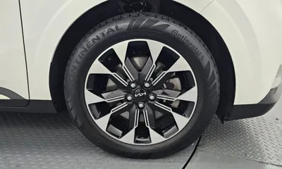 Kia Canival 2023, 59831 км, за 19764.69 USD - фото 21