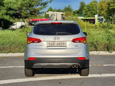 Hyundai Santafe 2013, 192000 км, за 4988.44 USD