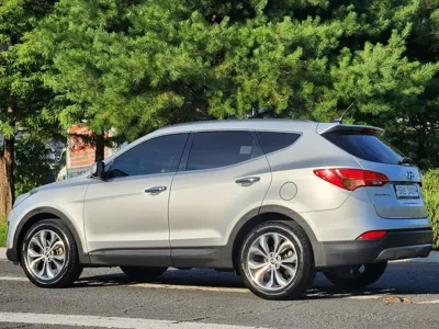 Hyundai Santafe 2013, 192000 км, за 4988.44 USD