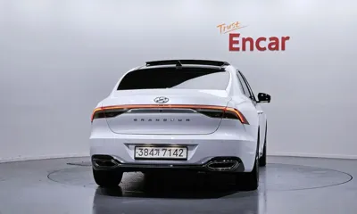 Hyundai Grandeur 2022, 37511 км, за 18566.79 USD
