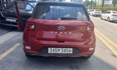 Hyundai Venue 2020, 41399 км, за 8382.57 USD - фото 14