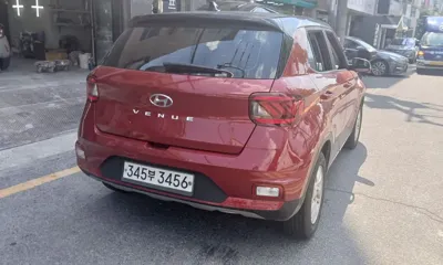 Hyundai Venue 2020, 41399 км, за 8382.57 USD - фото 15