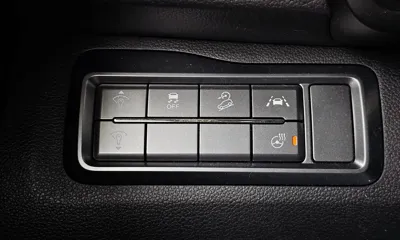 KG_Mobility_Ssangyong TIBOLI 2021, 103820 км, за 7293.09 USD - фото 16
