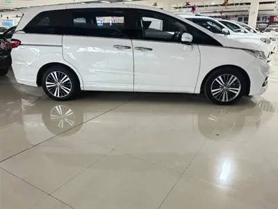 Honda Odyssey 2020, 92000 км, за 17362.82 USD