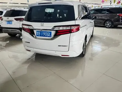 Honda Odyssey 2020, 92000 км, за 17362.82 USD - фото 6