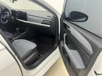 Volkswagen Lavida 2024, 8000 км, за 13066.26 USD - фото 9
