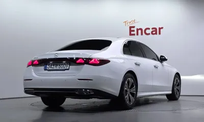 Mercedes-Benz E-Class 2025, 1177 км, за 42960.1 USD
