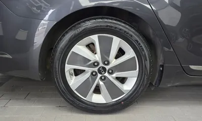 Kia K7 2017, 176667 км, за 6703.59 USD