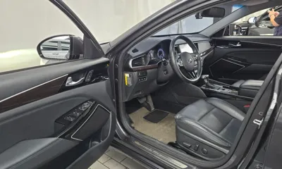 Kia K7 2017, 176667 км, за 6703.59 USD - фото 10