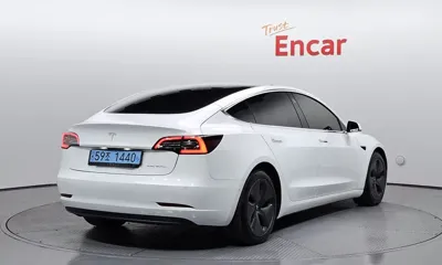 Tesla Model 3 2020, 148140 км, за 14626.53 USD