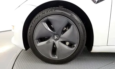Tesla Model 3 2020, 148140 км, за 14626.53 USD