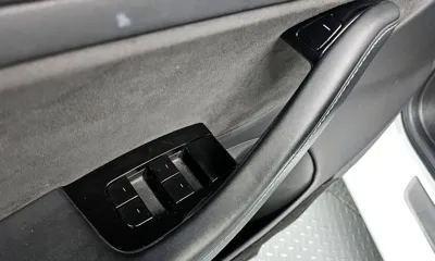 Tesla Model 3 2020, 148140 км, за 14560.29 USD - фото 12