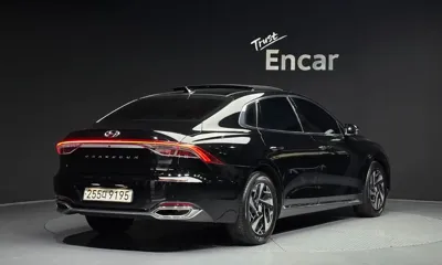 Hyundai Grandeur 2023, 97791 км, за 16856.17 USD