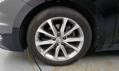 Hyundai Grandeur 2015, 111307 км, за 5197.77 USD