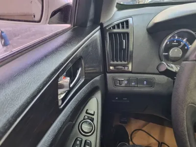 Hyundai Sonata 2012, 94191 км, за 4163.42 USD - фото 14