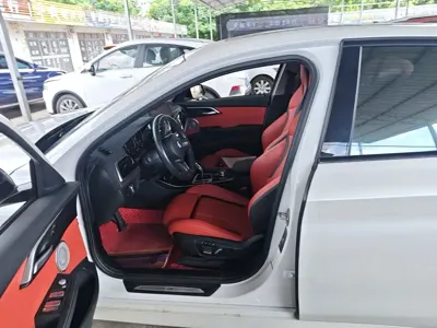BMW 1 Series 2021, 22000 км, за 14572.56 USD