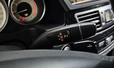 Mercedes-Benz E-Class 2016, 136881 км, за 7548.9 USD - фото 9