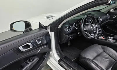 Mercedes-Benz SL-Class 2017, 123346 км, за 27916.44 USD - фото 11