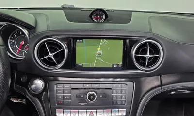 Mercedes-Benz SL-Class 2017, 123346 км, за 27916.44 USD - фото 16