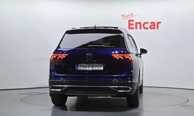 Volkswagen Tiguan 2023, 35623 км, за 19283.4 USD - фото 4