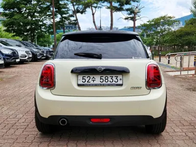MINI Cooper 2019, 17604 км, за 9767.53 USD