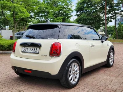MINI Cooper 2019, 17604 км, за 9767.53 USD - фото 6