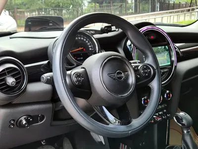 MINI Cooper 2019, 17604 км, за 9767.53 USD - фото 8