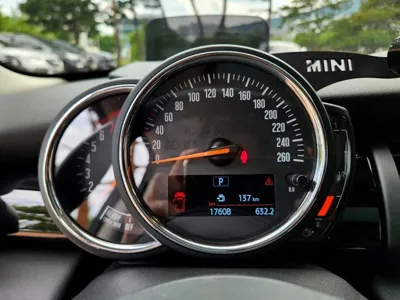 MINI Cooper 2019, 17604 км, за 9767.53 USD - фото 11
