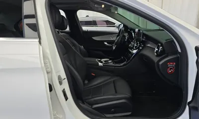 Mercedes-Benz C-Class 2020, 53400 км, за 15621.53 USD - фото 11
