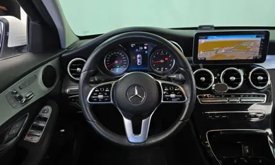 Mercedes-Benz C-Class 2020, 53400 км, за 15621.53 USD - фото 13