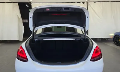 Mercedes-Benz C-Class 2020, 53400 км, за 15621.53 USD - фото 20