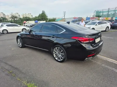 Genesis G80 2018, 72832 км, за 13784.95 USD