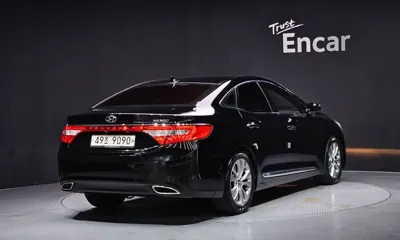 Hyundai Grandeur 2011, 69708 км, за 4420.46 USD