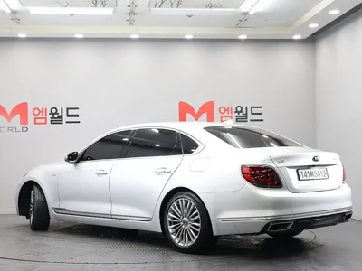 Kia K9