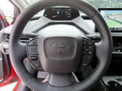 Toyota Prius 2024, 38591 км, за 21549.23 USD - фото 8