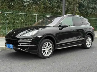 Porsche Cayenne · 2013 год