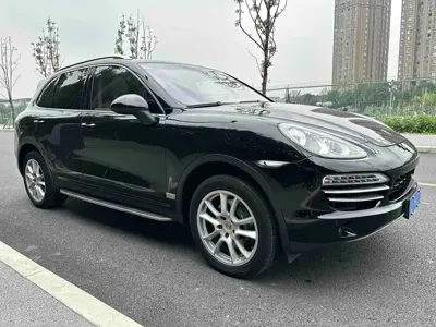 Porsche Cayenne 2013, 130000 км, за 11610.59 USD