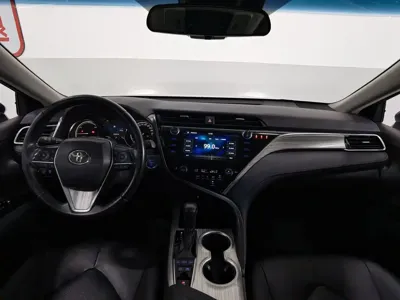 Toyota Camry 2020, 41000 км, за 14280.52 USD