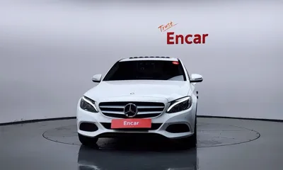 Mercedes-Benz C-Class 2015, 59265 км, за 9386.57 USD