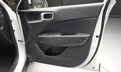 Hyundai Venue 2022, 95021 км, за 10371.54 USD - фото 24