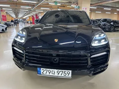 Porsche Cayenne 2021, 72000 км, за 55830.85 USD