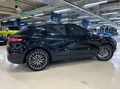 Porsche Cayenne 2021, 72000 км, за 55830.85 USD