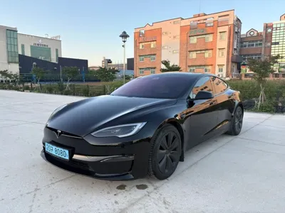Tesla Model S 2023, 38000 км, за 63028.86 USD