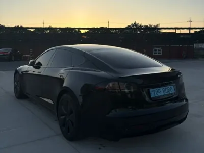 Tesla Model S 2023, 38000 км, за 63028.86 USD