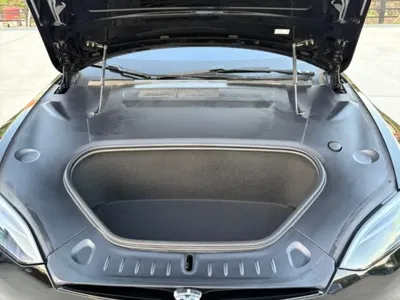Tesla Model S 2023, 38000 км, за 63028.86 USD - фото 7