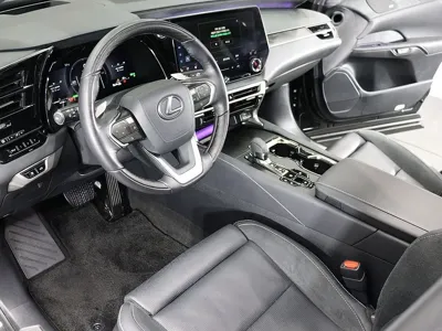 Lexus RX 2025, 16924 км, за 57102.53 USD - фото 16