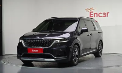 Kia Canival · 2021 год